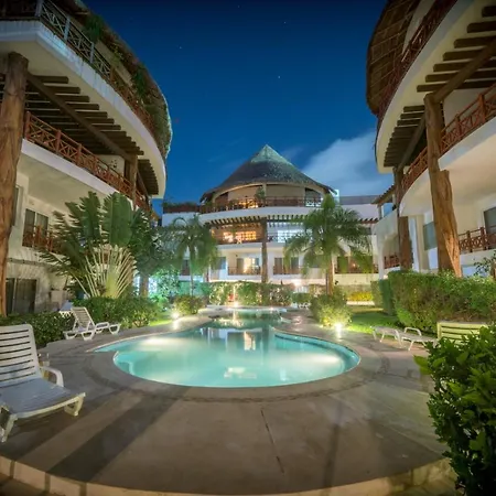 Quadra Alea Poolside Cheel 101 Apartment